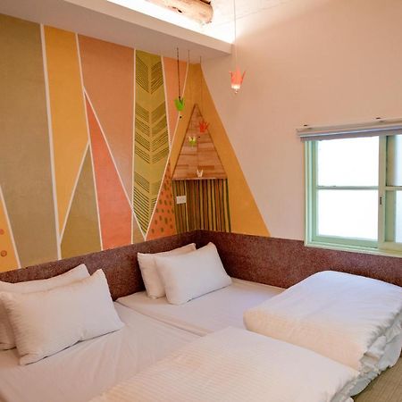 My Way House 好巷一弄民宿 Bed and Breakfast Tainan Exteriör bild