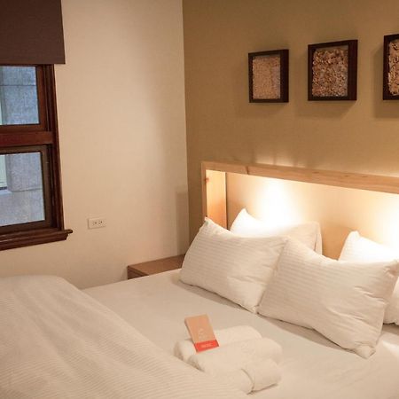 My Way House 好巷一弄民宿 Bed and Breakfast Tainan Exteriör bild
