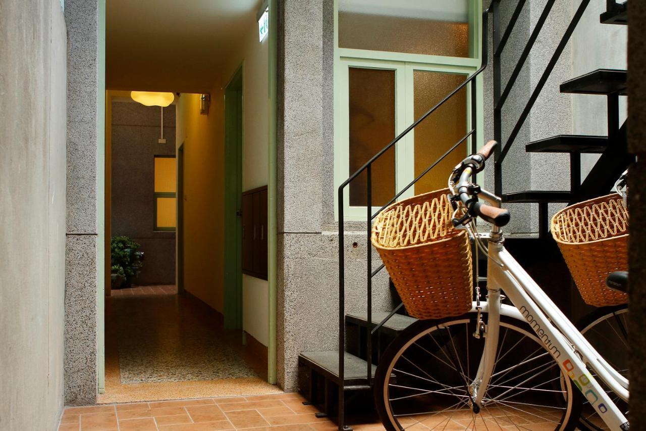 My Way House 好巷一弄民宿 Bed and Breakfast Tainan Exteriör bild