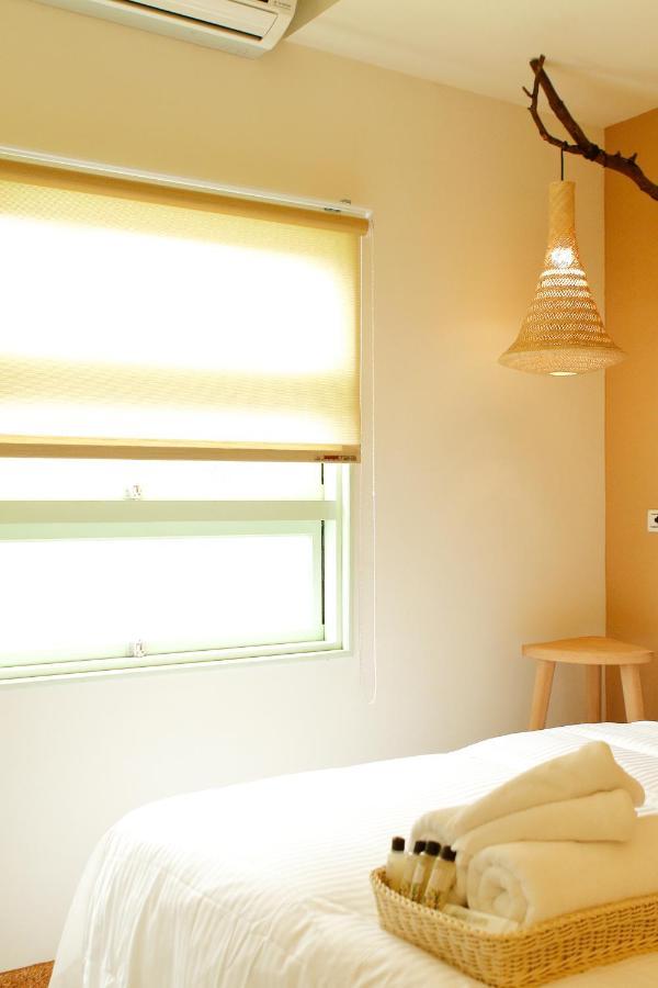 My Way House 好巷一弄民宿 Bed and Breakfast Tainan Exteriör bild