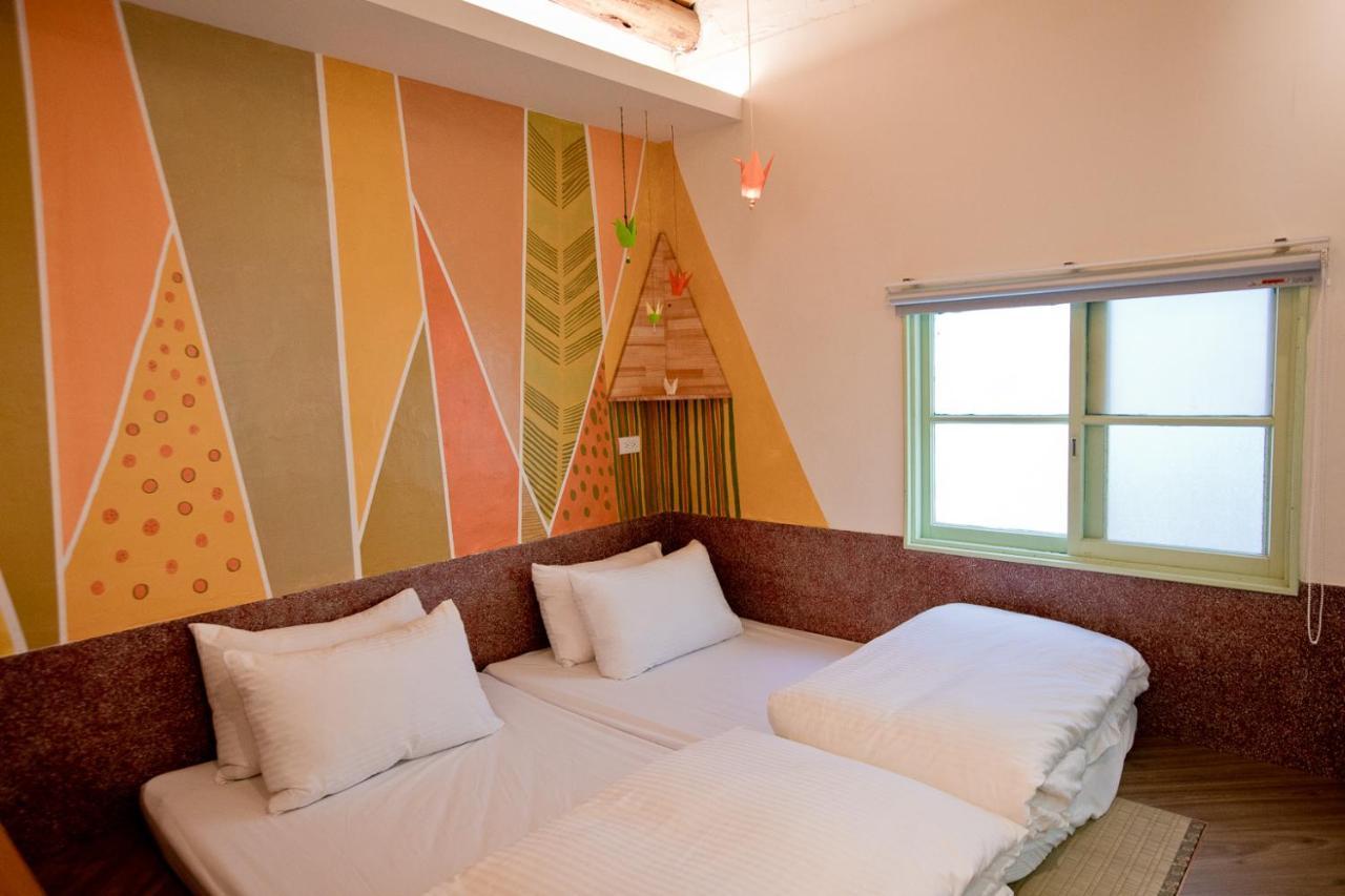 My Way House 好巷一弄民宿 Bed and Breakfast Tainan Exteriör bild